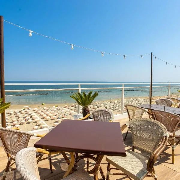 Hotel Blumen, hotel v Rimini
