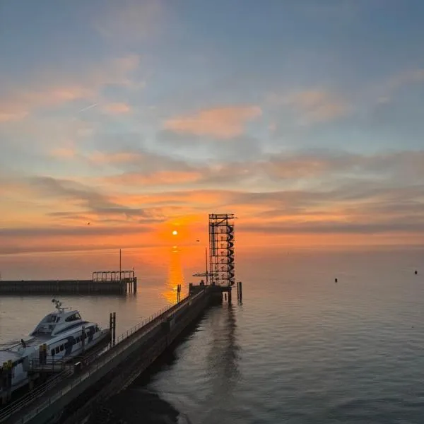 Penthouse am See, hotel in Friedrichshafen