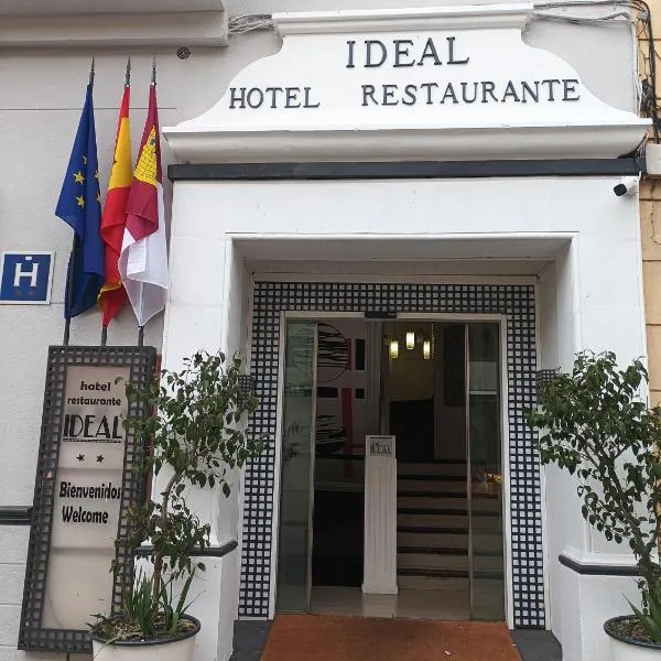 Hotel Ideal, hotelli kohteessa Villarrobledo