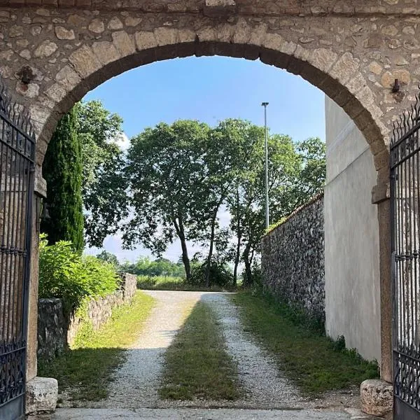 Antico Cascinale Lombardo, hotel in Lonato