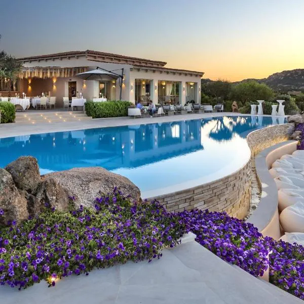 Hotel Li Finistreddi, hotel v destinácii Cannigione
