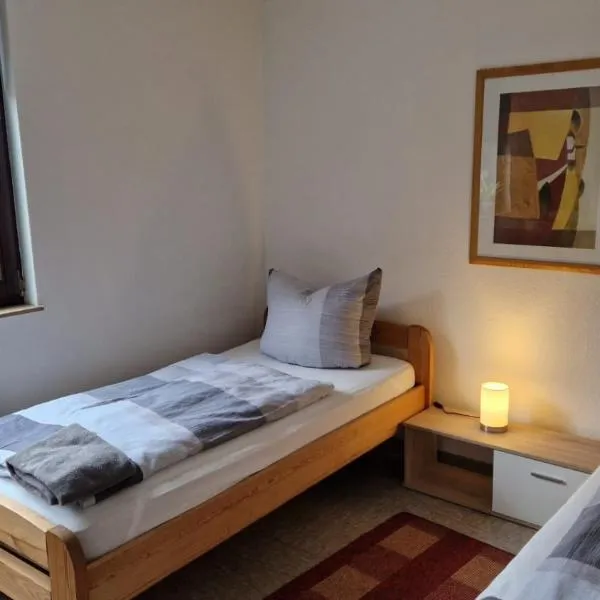 Gästezimmer B, hotel di Mönchengladbach