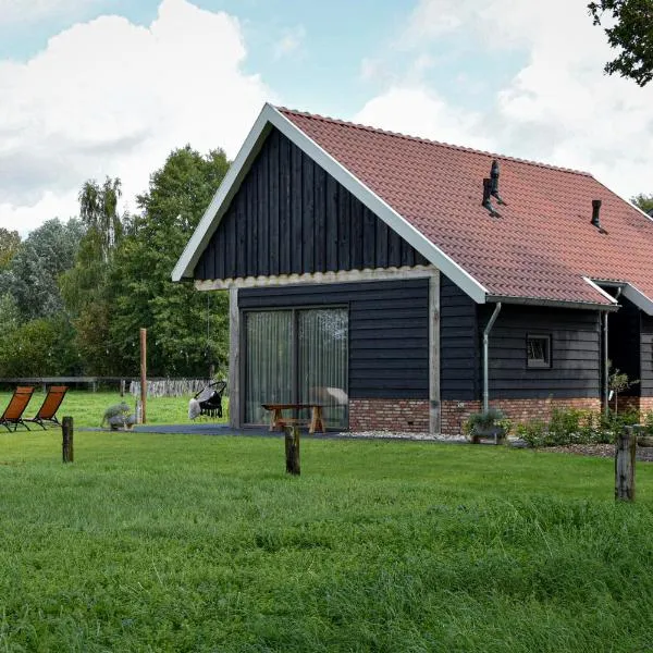 Knusse loft de Hooizolder, hotel v destinaci Daarle