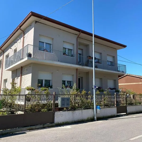 Zevio home, hotel in Zevio