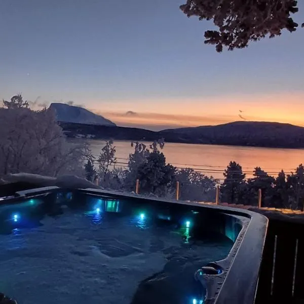 Malangen Lodge, hotel v destinaci Mestervik