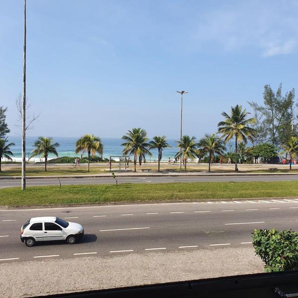 Apartamento enfrente a praia- 1 min andando