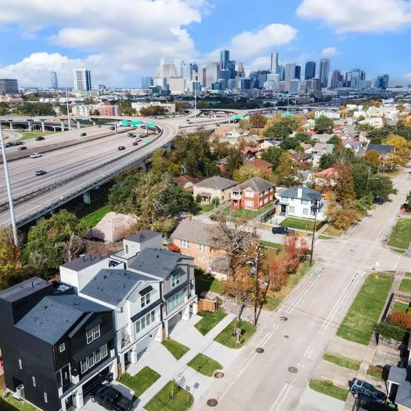 Houston- Downtown, NRG, Med Center, City Views, U of H & TSU, Rodeo