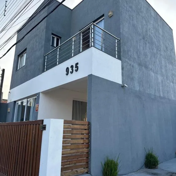 Casa com Piscina em Xangri-Lá RS, hotel v destinaci Xangri-lá