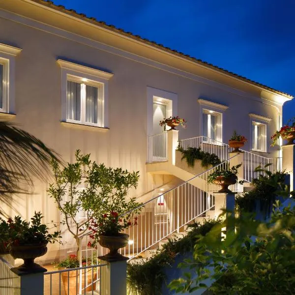 Villa Don Camillo, hotel v destinaci Sant'Agnello