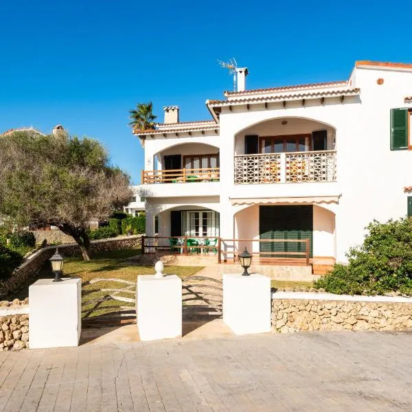 Ullastres I, hotel di Punta Grossa