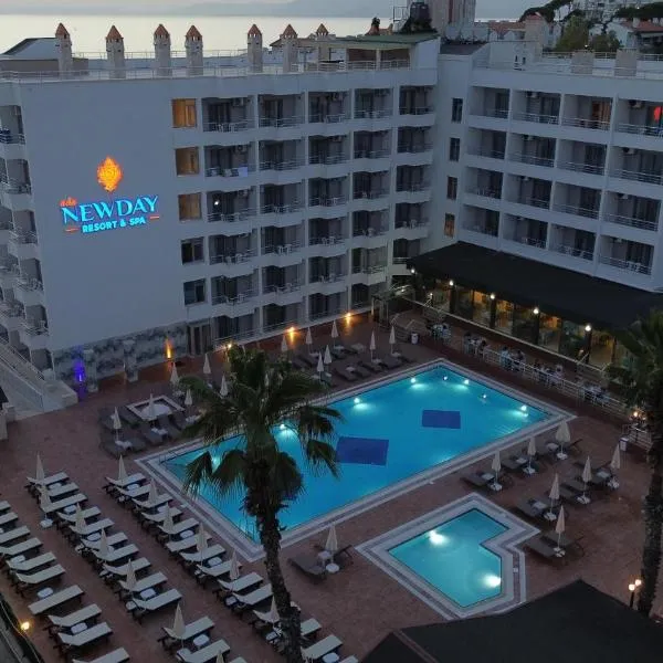 Ada Newday Resort Hotel, hotel em Kusadasi
