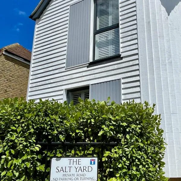 Whitstable - Salt Yard Cottage 1, hotel i Whitstable