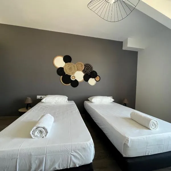 Serimmo, Hotel in Tignieu-Jameyzieu