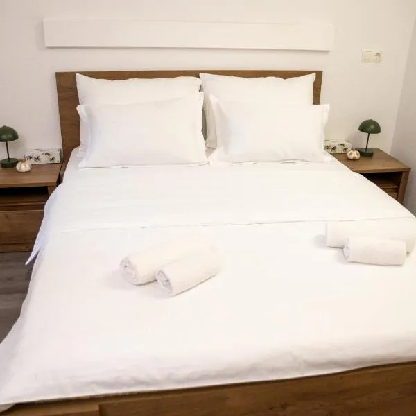 Guest House Rosanda, 200m from Church, khách sạn ở Međugorje