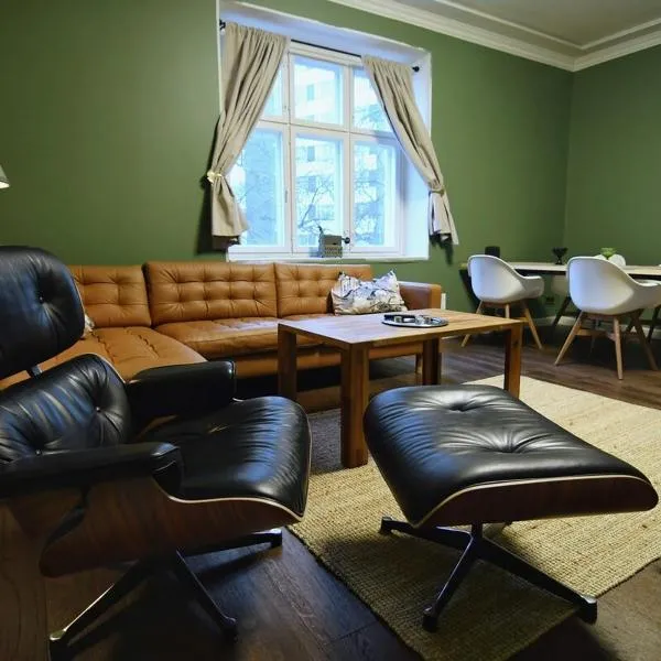 Elegant and Stylish Home in the Heart of Pori, hotel i Pori