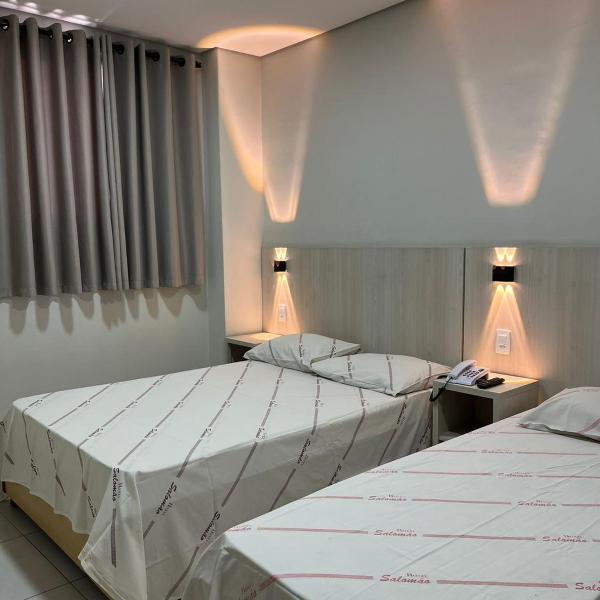 Hotel Salomão - Próximo a 25 de Março, Bom Retiro, Brás e Rua Santa Efigênia, a 2 minutos do Mirante Sampa Sky e pista de Skate Anhangabaú - Foto 2