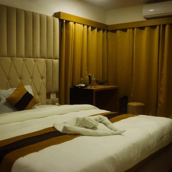 Hotel Dayglow, hotel v Bhadrapuru