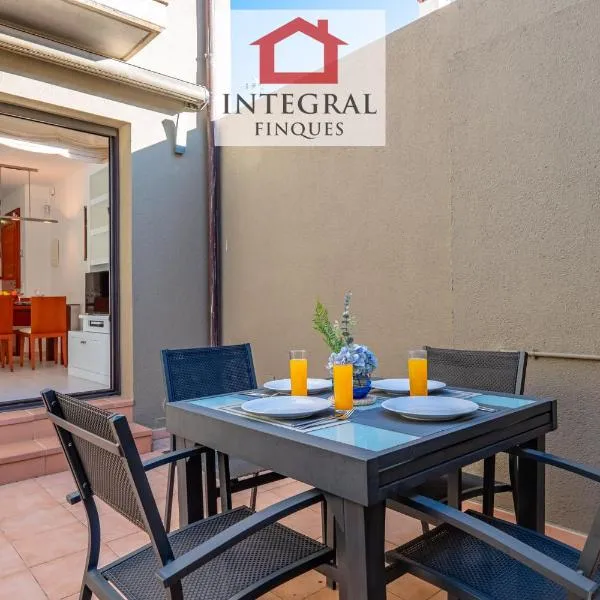 Ca la Blava - Terrace Apartment Palamós, hotel em Palamós