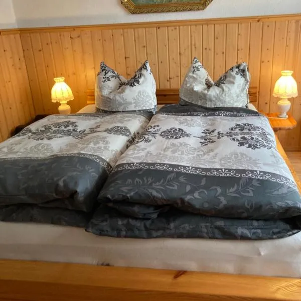 Ferienwohnung am Waldesrand, hotel in Joachimsthal