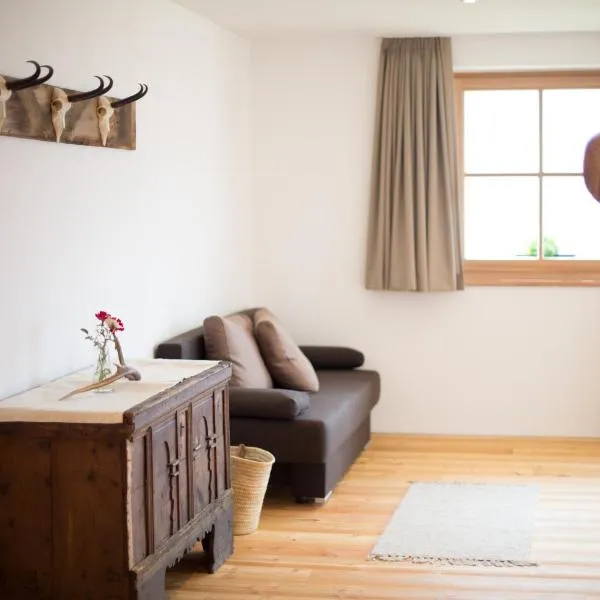 Ferienwohnung - THOLER, hotel v destinaci Lagundo