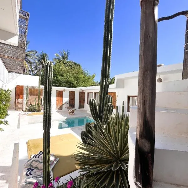 Casa Leone La Punta, hotel a Brisas de Zicatela