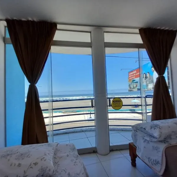 El Mirador, hotel u gradu La Punta