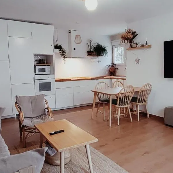 La Casita de Eli, hotel in Becerril de la Sierra