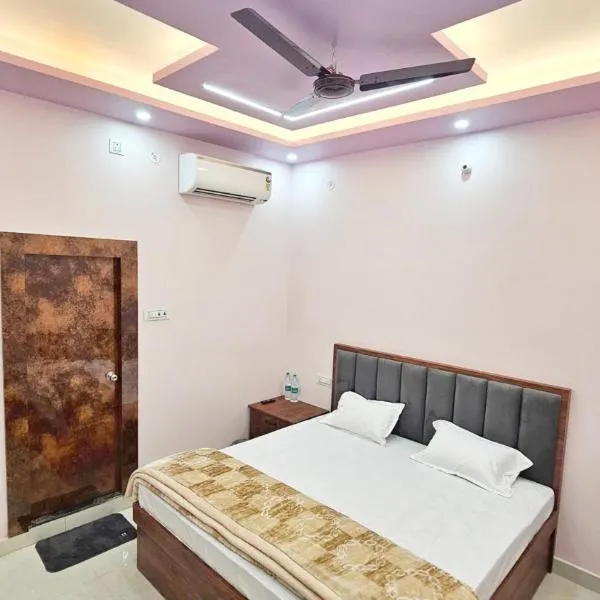 Ojas Royale - Banquet and Hotel photo 2