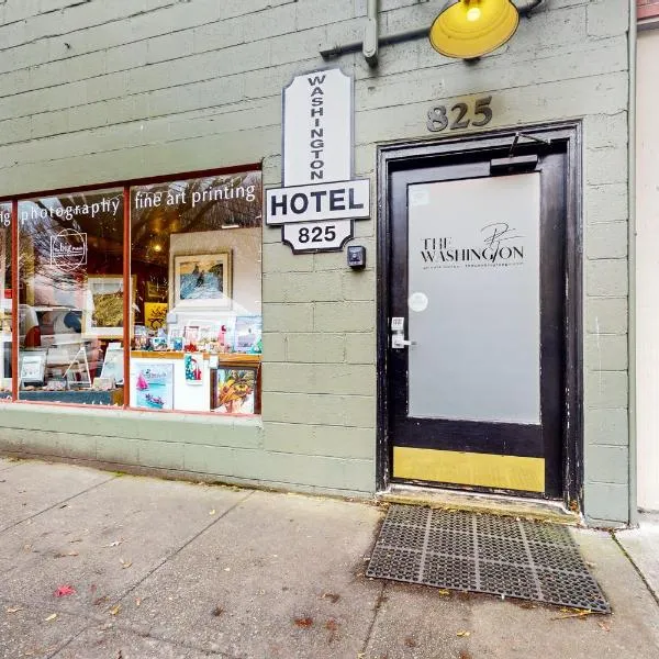 The Washington Hotel，位于汤森港的酒店