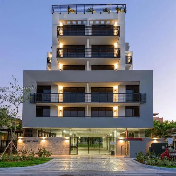 Bay Breeze Premium Apartments by Eskape Collection, hotel a Miami Beach