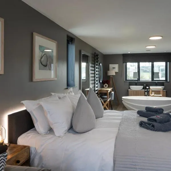 Uno Carbis Bay - Luxury Serviced Accommodation, hotel v destinaci Carbis Bay