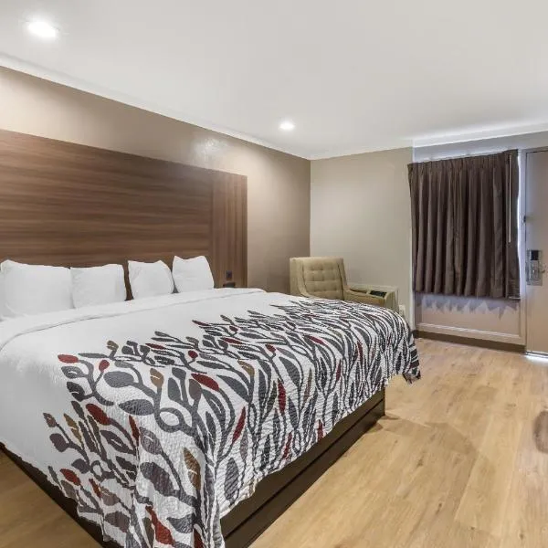 Raleigh में, होटल Red Roof Inn Raleigh Northeast - Downtown