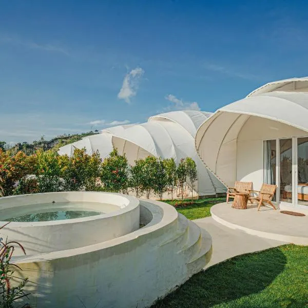Onion Hill Glamping Managed by Manara, hotel v destinaci Kintamani