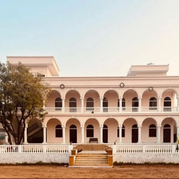 Shivrati Vilas, Himmat bagh, hotel v destinaci Udajpur