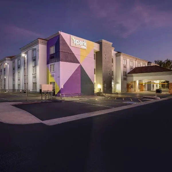 Spark by Hilton Phoenix-Glendale-Peoria, hotel v destinaci Glendale