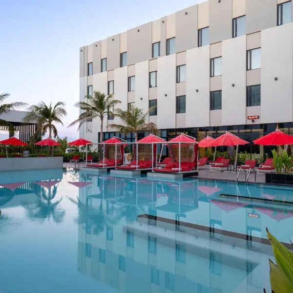 Maani Muscat Hotel & Suites, hotel en Mascate