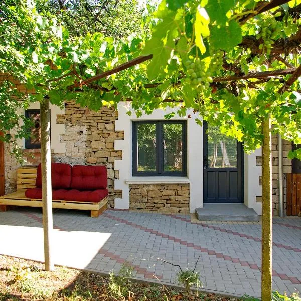 Къщичка Под шарената сянка, hotel v destinaci Kŭrpachevo