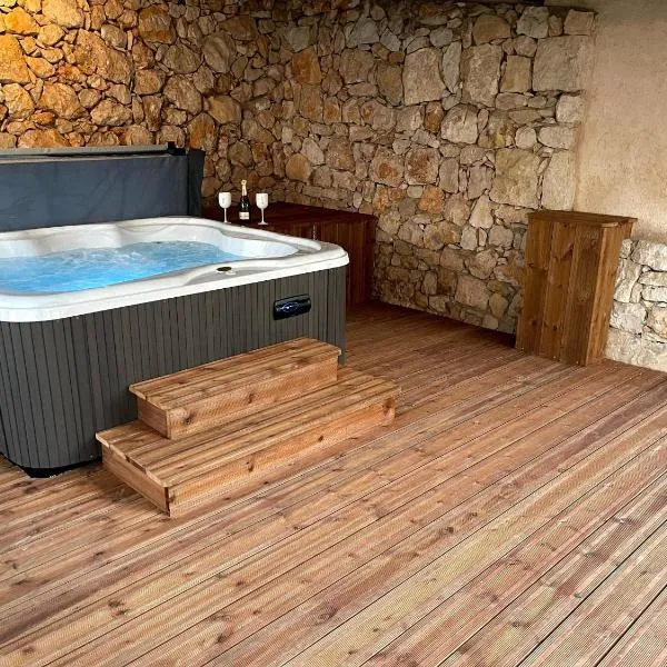 Le Mas de Camassade, hotel in Tourrettes-sur-Loup