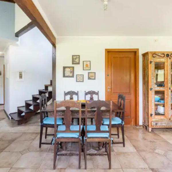 Casa rústica e aconchegante a 150 mts da praia - Foto 2