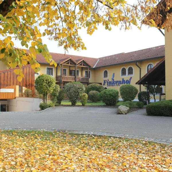 Appartement Hotel Finkenhof, hotel v destinaci Kirchham