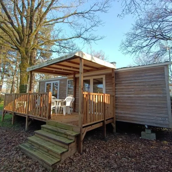 Mobil-home en pleine Nature, hotel v mestu La Boissière-de-Montaigu