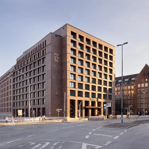 Novotel Hamburg Central Station, hotel in Hamburg