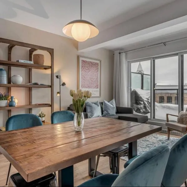 Initial / Gallery / Qc+Parking, Hotel in Québec