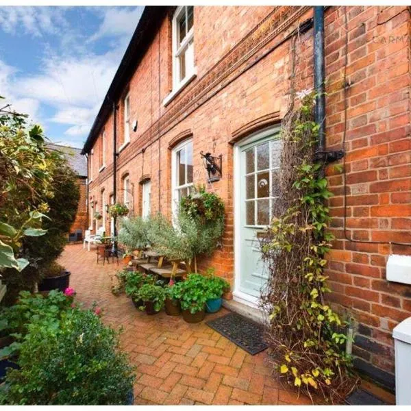 Jasmine Cottage, hotel in Chester
