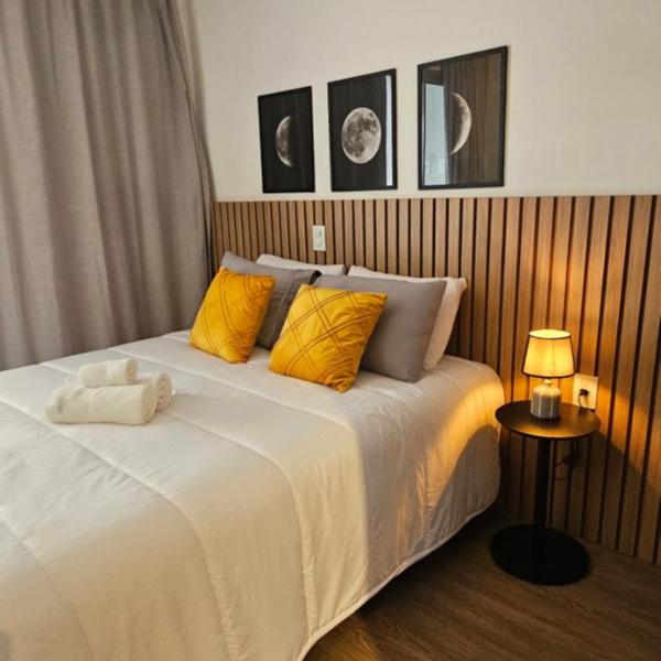 Studio Vila Madalena, Metrô, Moderno