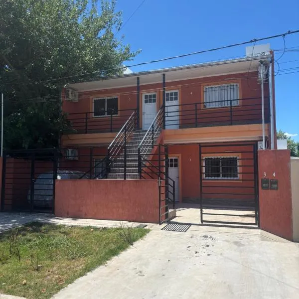 Departamento en Ramallo、ラマージョのホテル