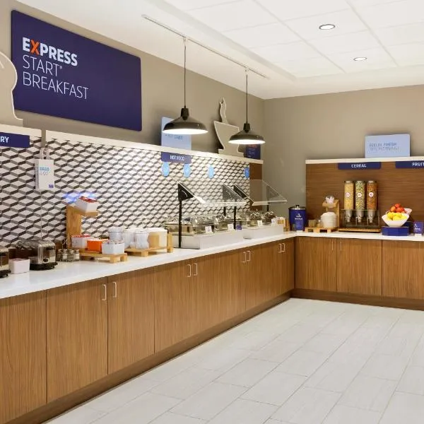 Holiday Inn Express & Suites Morrow – Atlanta South by IHG, hotel v destinaci Morrow