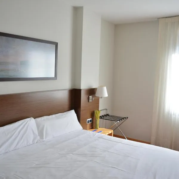 Hotel Palacio Congresos, hotel v destinaci Palencia