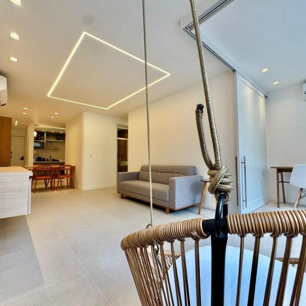 Super quarto sala com cama KING SIZE em Ipanema