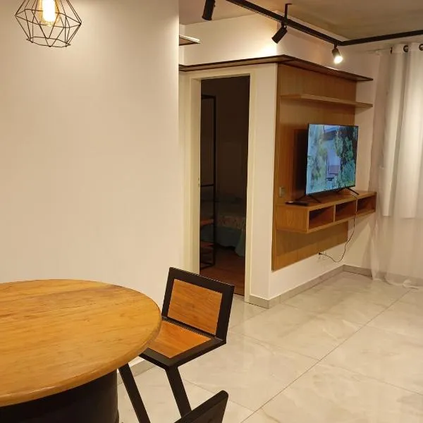 Mi casa su casa 5, hotel in Londrina